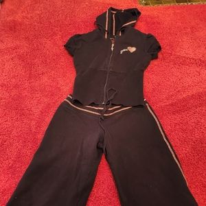 Guess 2 piece Size Small Lounging Outfit